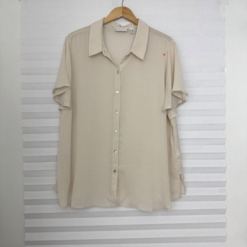 Susan Graver Cream Textured Flutter Sleeve Button Front Minimalist Blouse Top 2X